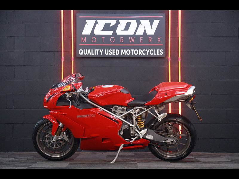 DUCATI 999 LOW MILES CLEAN EXAMPLE
