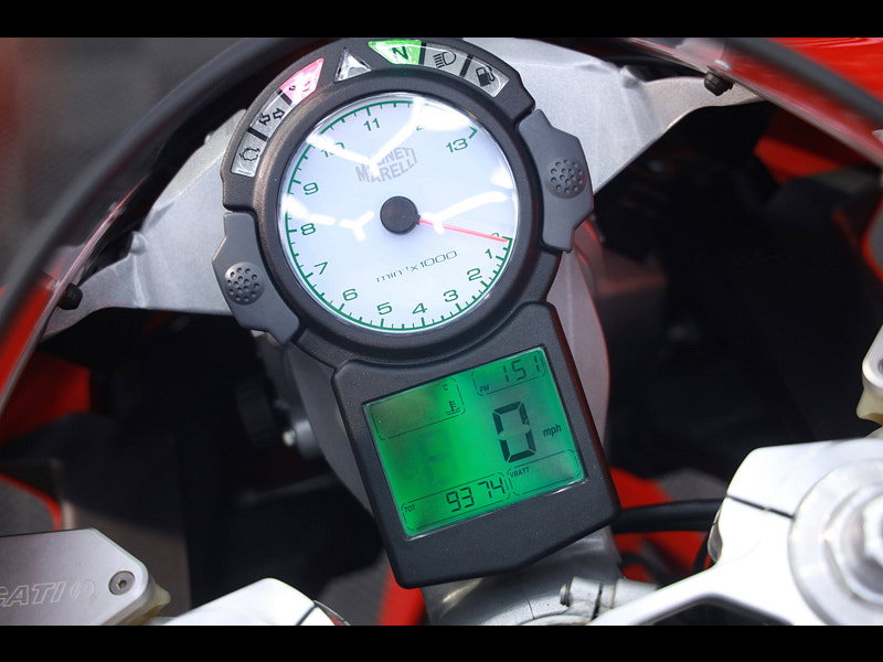 DUCATI 999 LOW MILES CLEAN EXAMPLE