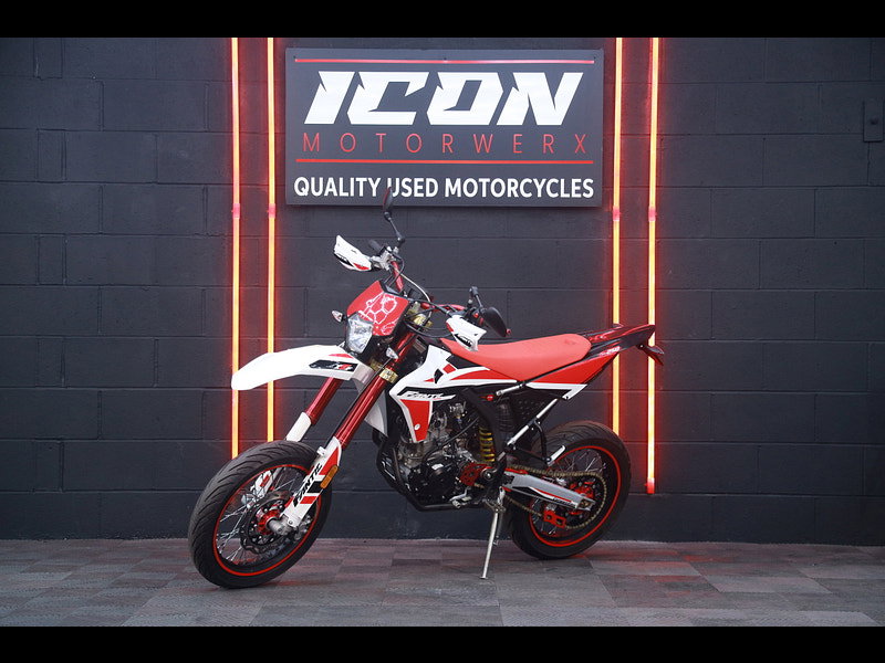 Fantic motor Xef 250 enduro trail 250 Euro 5