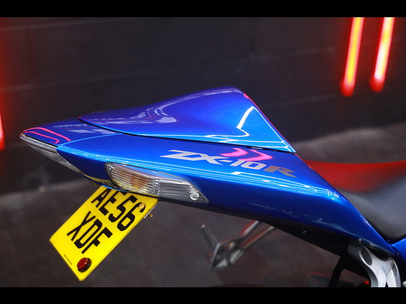 KAWASAKI Ninja ZX-10R 1000cc LOW MILES VERY CLEAN EXAMPLE
