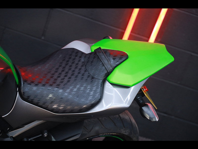 KAWASAKI Z1000 LIMITED EDITION LOW MILES