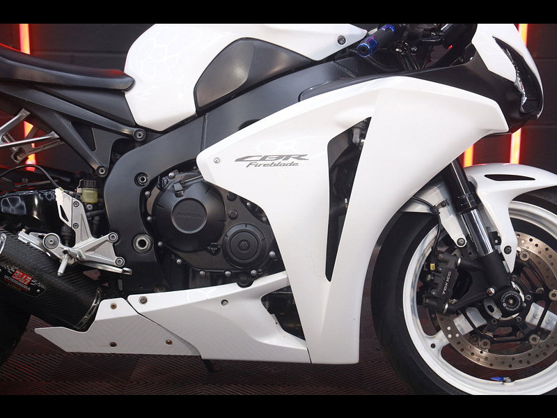 Honda CBR1000RR Fireblade 1000 SUPERSPORTS