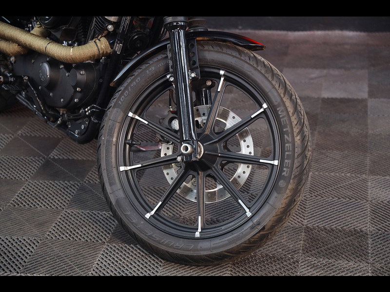 Harley-Davidson Sportster 883 XL883N Iron 883 Custom Cruiser Petrol Manual (53 ps)