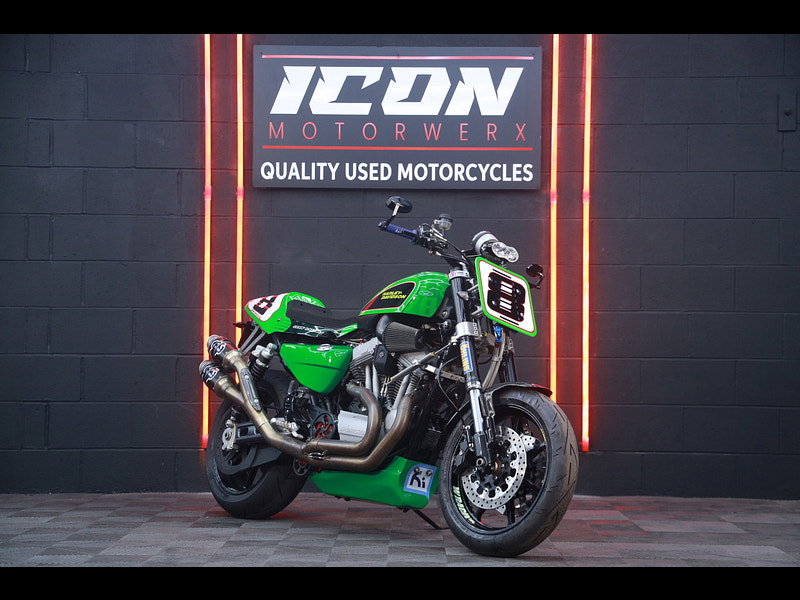 Harley-Davidson Sportster XR1200 AMA Pro Vance & Hines cup