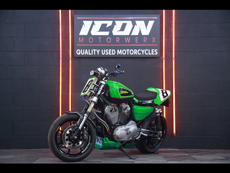 Harley-Davidson Sportster XR1200 AMA Pro Vance & Hines cup