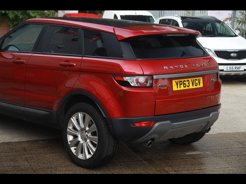 Land Rover Range Rover Evoque 2.2 SD4 Pure Tech SUV 5dr Diesel Manual 4WD Euro 5 (s/s) (190 ps)