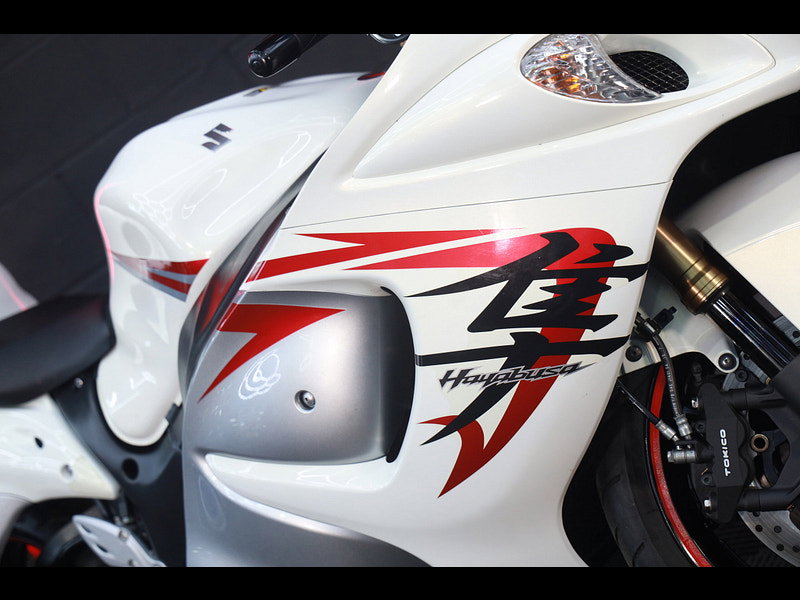 Suzuki GSX1300R Hayabusa 1300 Super Sports Petrol Manual (197 ps)