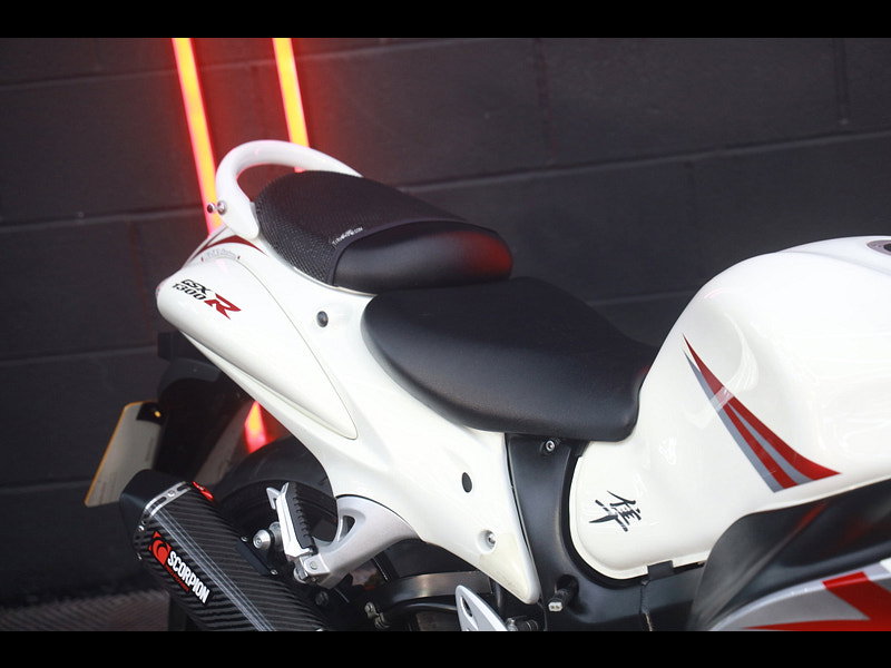 Suzuki GSX1300R Hayabusa 1300 Super Sports Petrol Manual (197 ps)