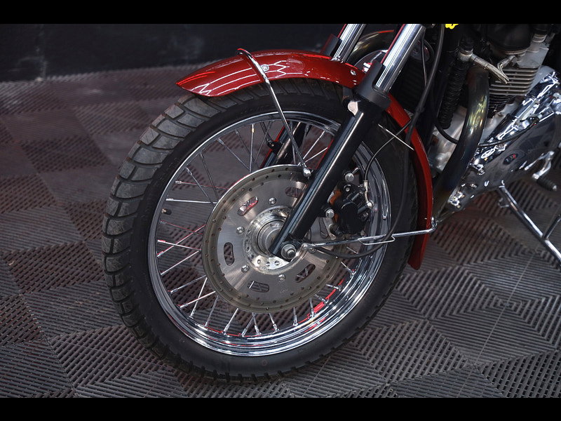 Triumph Bonneville T100 865 T100 14087 MILES CLEAN EXAMPLE