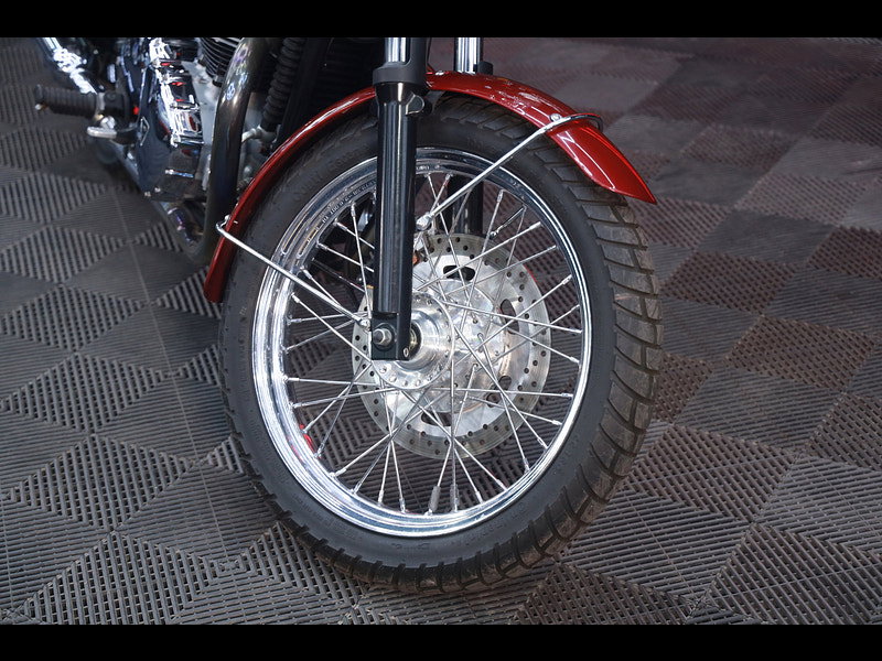 Triumph Bonneville T100 865 T100 14087 MILES CLEAN EXAMPLE