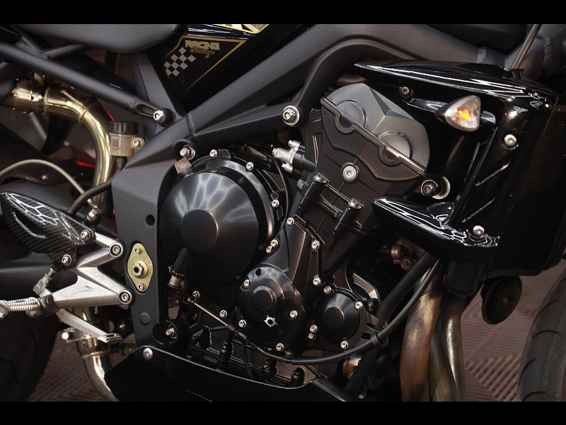 Triumph Street Triple 675 675 Naked Petrol Manual (106 ps)