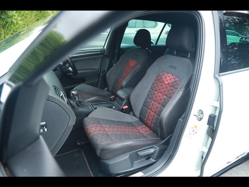 Volkswagen Golf 2.0 TSI GTI TCR Hatchback 5dr Petrol DSG Euro 6 (s/s) (290 ps)