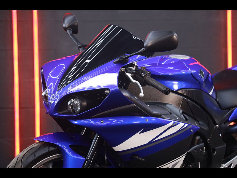 Yamaha R1 Big Bang THOUSANDS IN EXTRAS