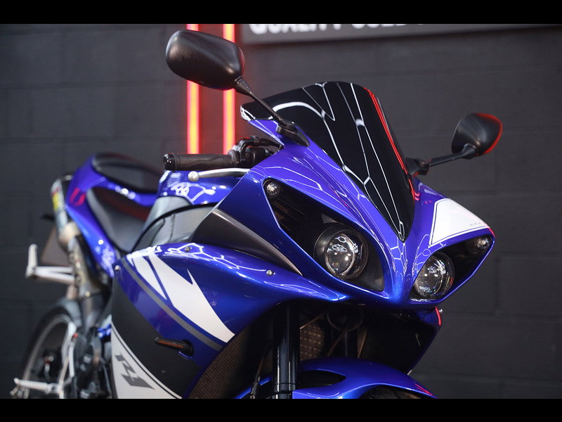 Yamaha R1 Big Bang THOUSANDS IN EXTRAS