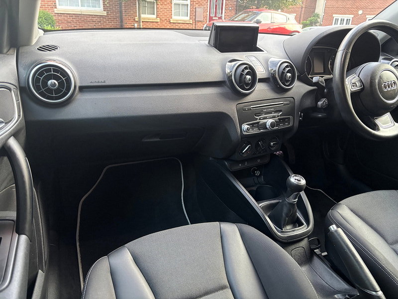 Audi A1 1.4 TFSI Sport Sportback 5dr Petrol Manual Euro 6 (s/s) (Nav) (125 ps)
