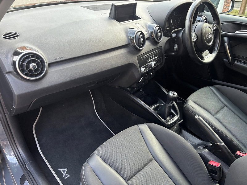 Audi A1 1.4 TFSI Sport Sportback 5dr Petrol Manual Euro 6 (s/s) (Nav) (125 ps)