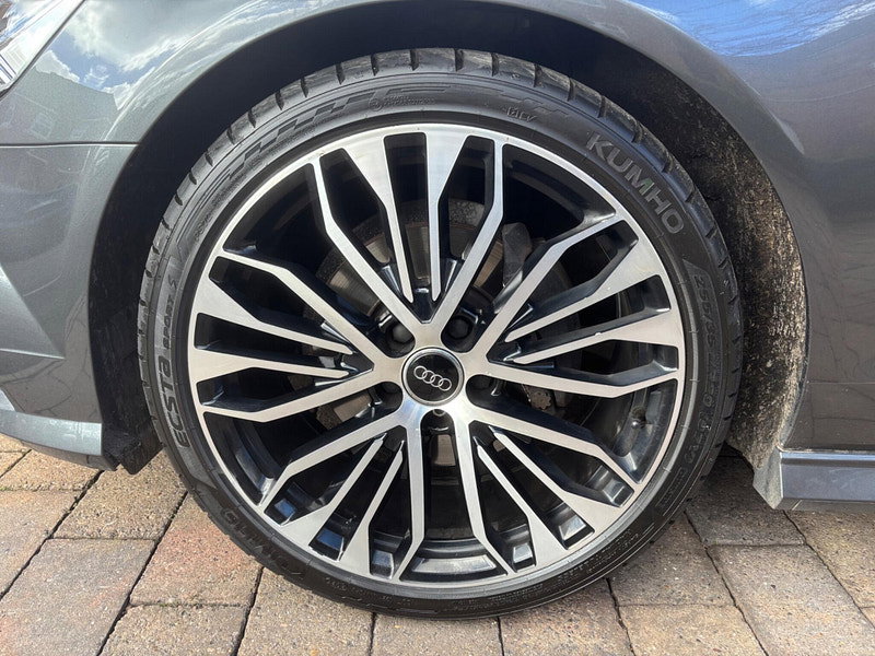 Audi A6 Avant 2.0 TDI Black Edition S Tronic quattro Euro 6 (s/s) 5dr