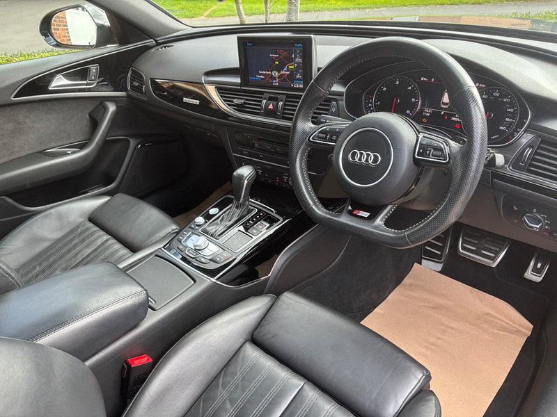 Audi A6 Avant 2.0 TDI Black Edition S Tronic quattro Euro 6 (s/s) 5dr