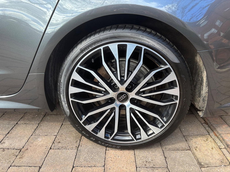 Audi A6 Avant 2.0 TDI Black Edition S Tronic quattro Euro 6 (s/s) 5dr