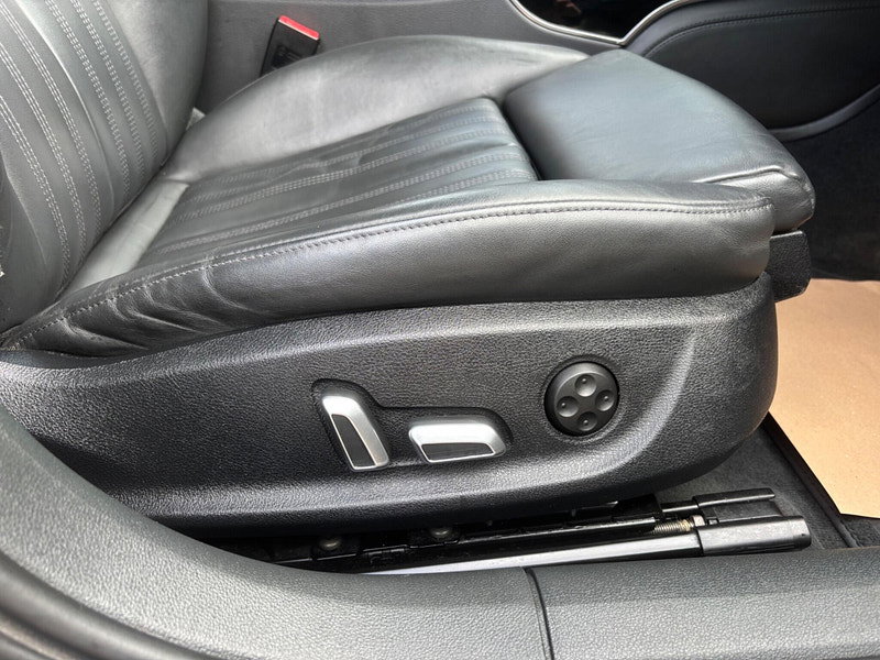 Audi A6 Avant 2.0 TDI Black Edition S Tronic quattro Euro 6 (s/s) 5dr