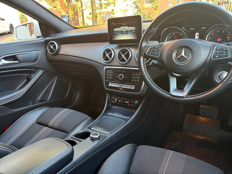 Mercedes-Benz CLA 1.6 CLA180 Sport Coupe 4dr Petrol 7G-DCT Euro 6 (s/s) (122 ps)