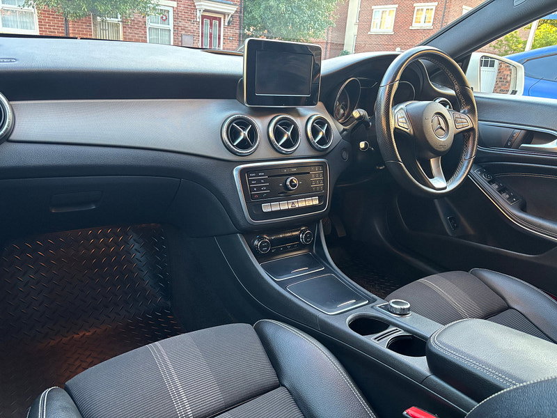 Mercedes-Benz CLA 1.6 CLA180 Sport Coupe 4dr Petrol 7G-DCT Euro 6 (s/s) (122 ps)