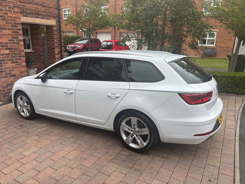 Seat Leon 2.0 TDI FR Estate 5dr Diesel Manual Euro 6 (s/s) (150 ps)