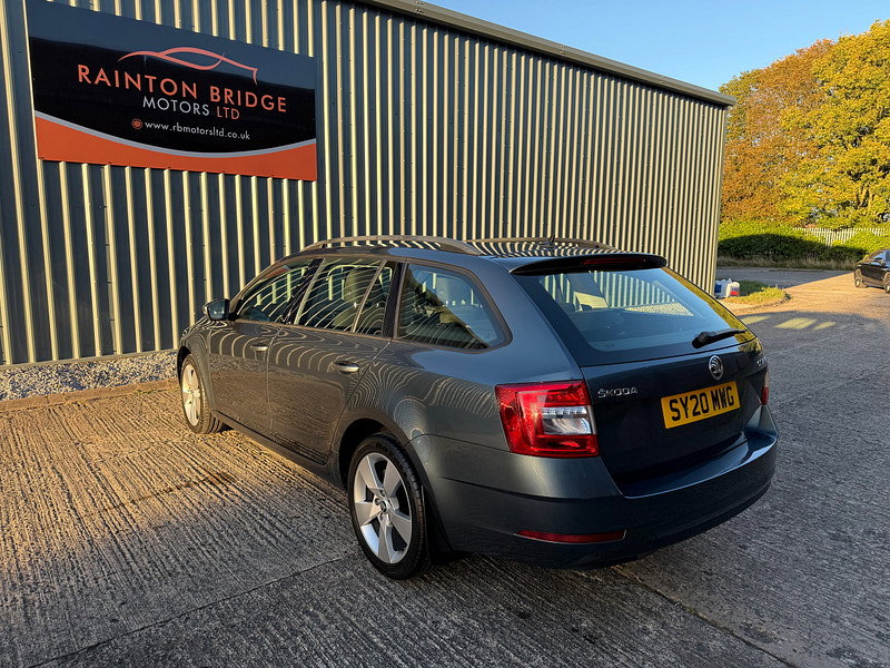 Skoda Octavia 1.6 TDI SE Drive Estate 5dr Diesel Manual Euro 6 (s/s) (115 ps)