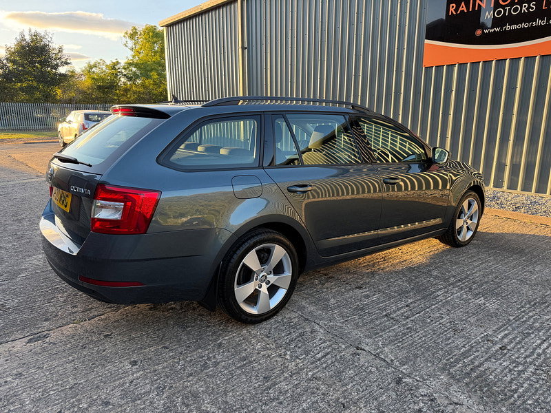 Skoda Octavia 1.6 TDI SE Drive Estate 5dr Diesel Manual Euro 6 (s/s) (115 ps)
