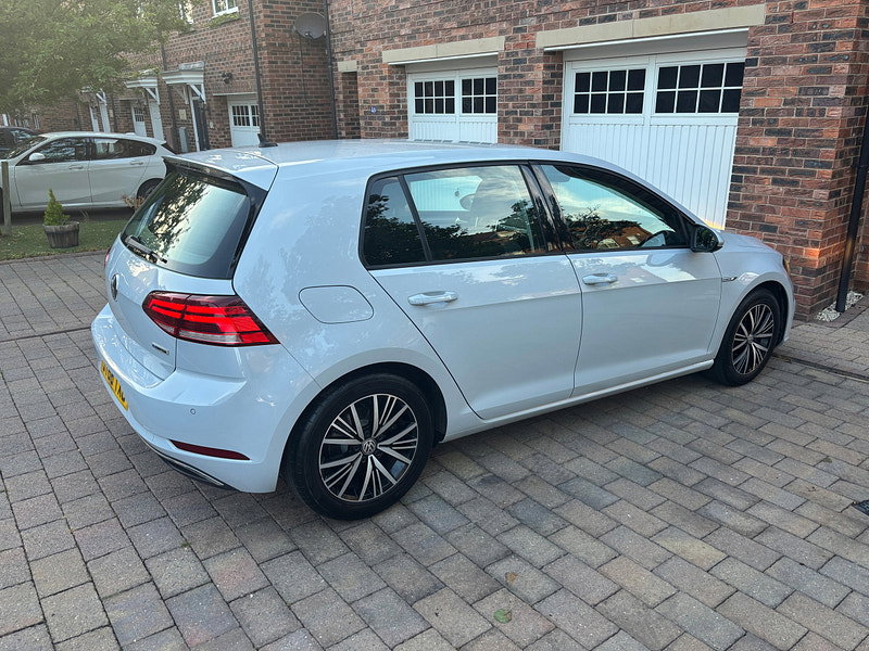 Volkswagen Golf 1.5 TSI EVO SE Hatchback 5dr Petrol Manual Euro 6 (s/s) (130 ps)