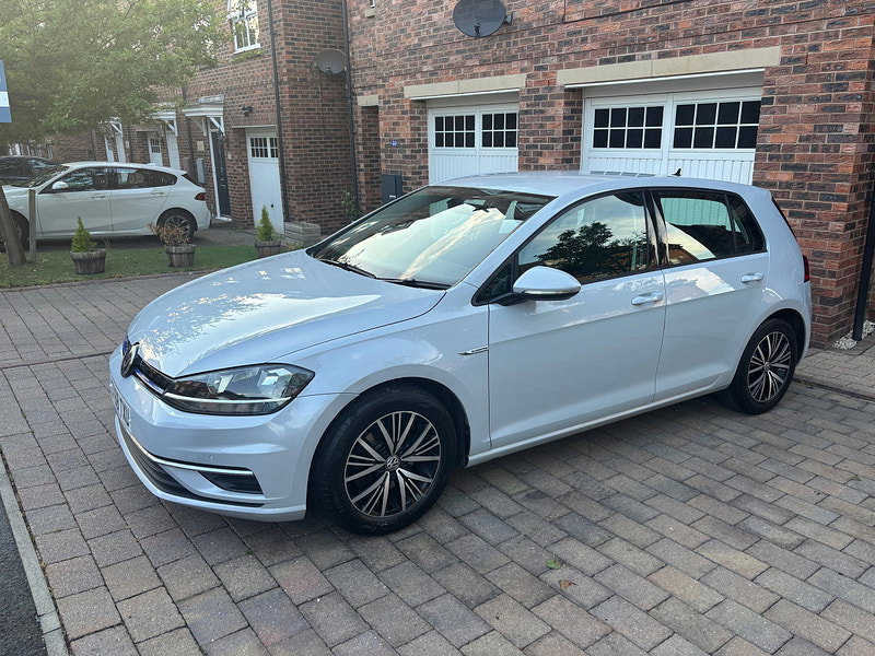 Volkswagen Golf 1.5 TSI EVO SE Hatchback 5dr Petrol Manual Euro 6 (s/s) (130 ps)