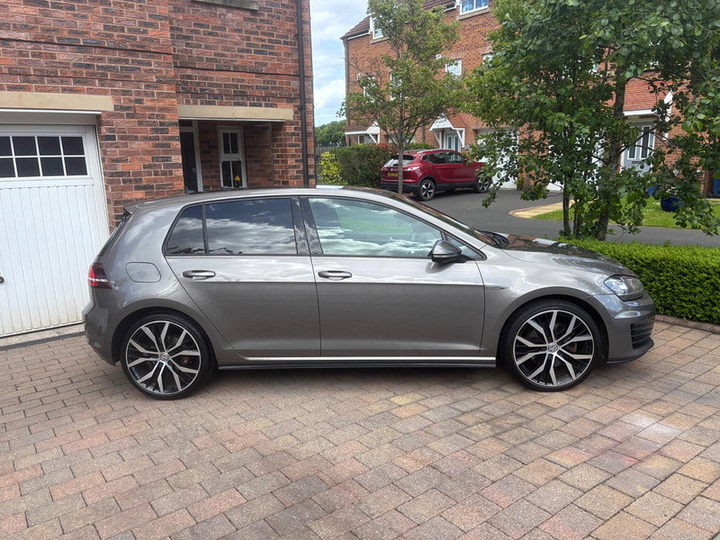 Volkswagen Golf 2.0 TDI BlueMotion Tech GTD Euro 6 (s/s) 5dr