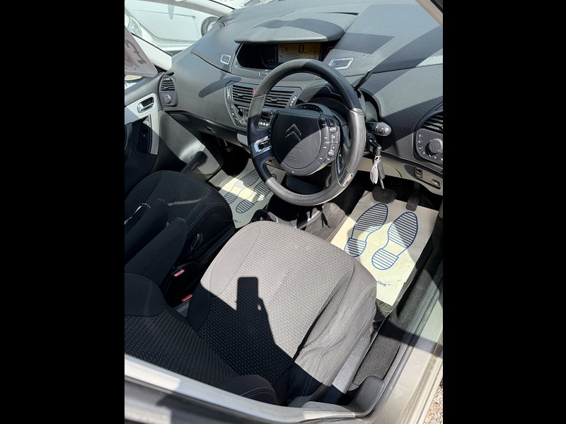 Citroen C4 Picasso 1.6 HDi VTR+ MPV 5dr Diesel EGS6 Euro 4 (110 ps)