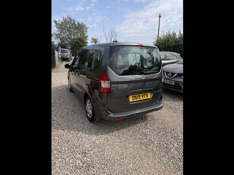 Ford Tourneo Courier 1.0 EcoBoost Zetec MPV 5dr Petrol Manual Euro 6 (100 ps)