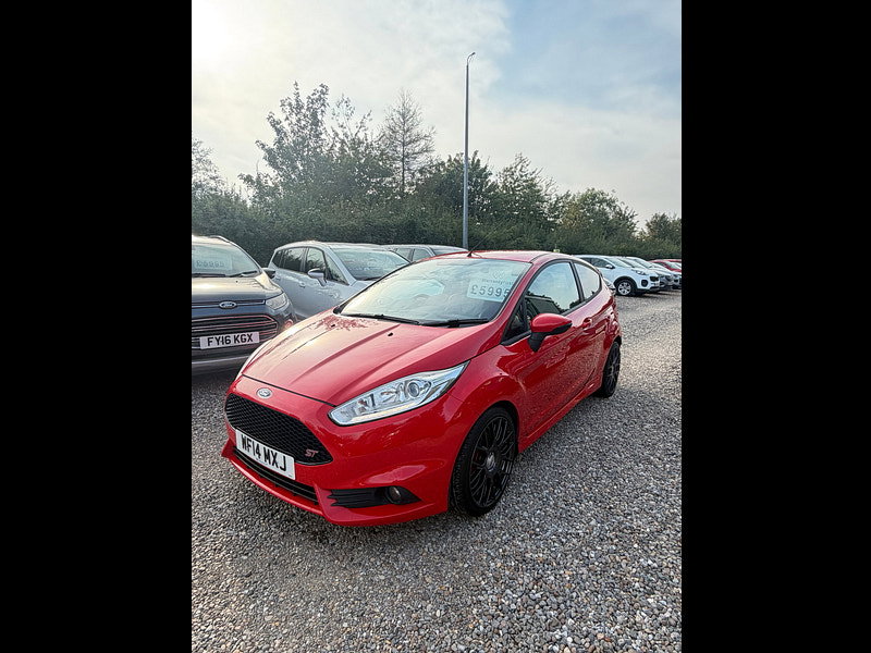 Ford Fiesta 1.6T EcoBoost ST-2 Hatchback 3dr Petrol Manual Euro 5 (182 ps)