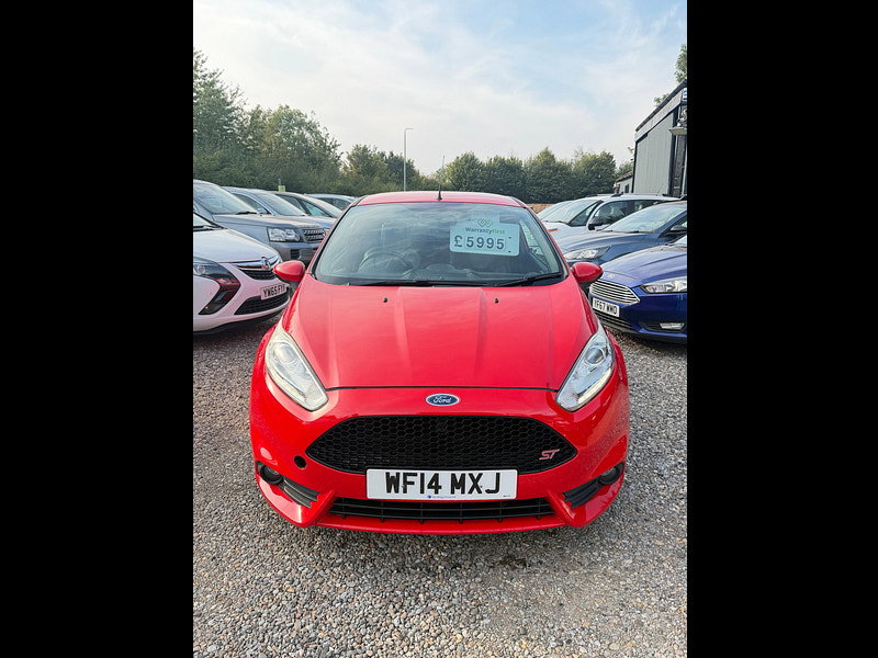 Ford Fiesta 1.6T EcoBoost ST-2 Hatchback 3dr Petrol Manual Euro 5 (182 ps)