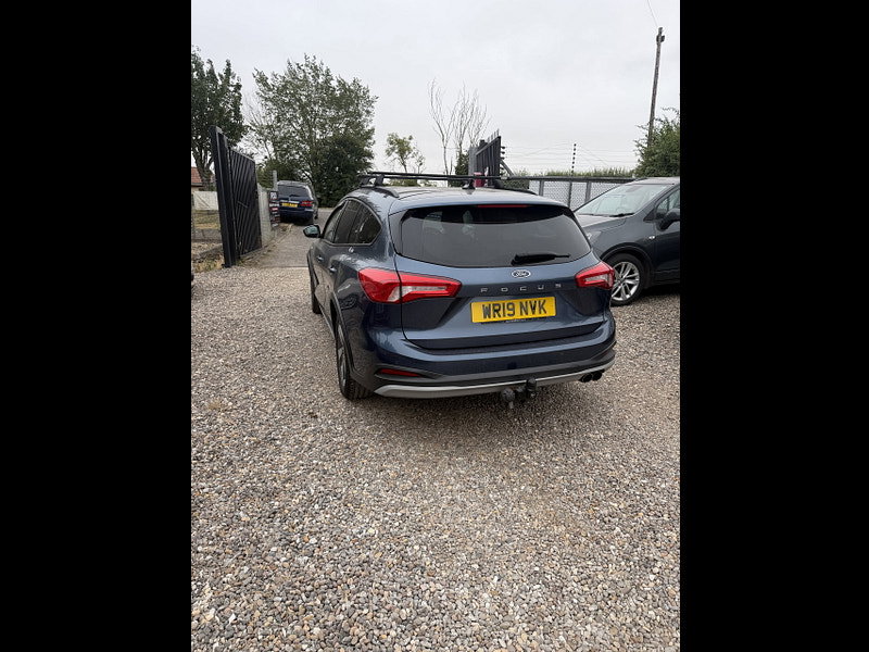 Ford Focus 1.0T EcoBoost Active Estate 5dr Petrol Manual Euro 6 (s/s) (125 ps)