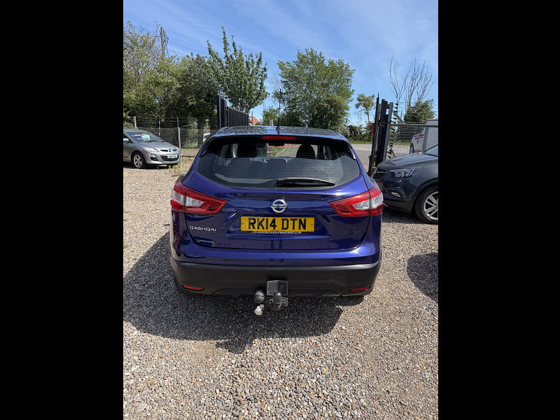 Nissan Qashqai 1.2 DIG-T Acenta SUV 5dr Petrol Manual 2WD Euro 5 (s/s) (115 ps)