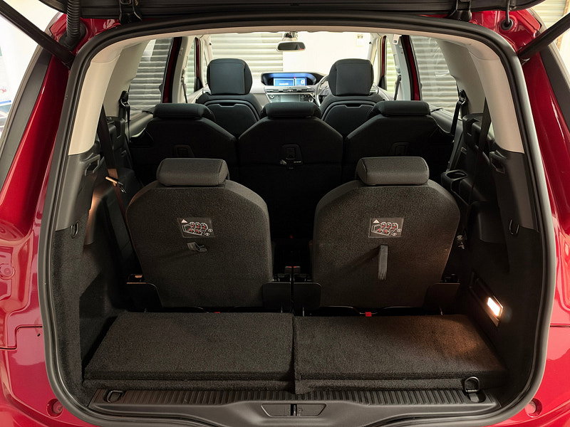 Citroen Grand C4 Picasso 1.6 e-HDi Airdream Exclusive+ MPV 5dr Diesel ETG6 Euro 5 (s/s) (115 ps)