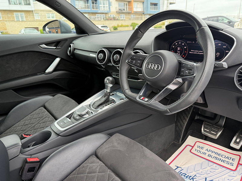 Audi TT 2.0 TFSI 40 S line Coupe 3dr Petrol S Tronic Euro 6 (s/s) (197 ps)