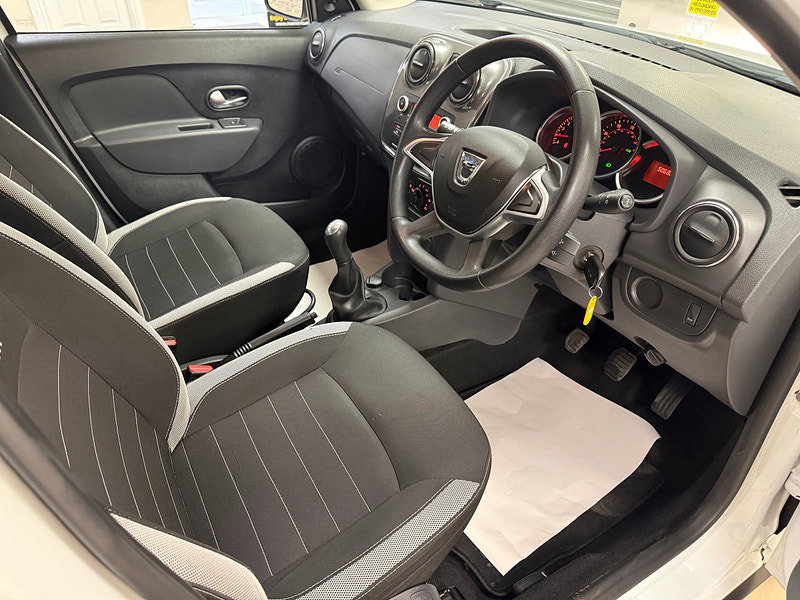 Dacia Sandero Stepway 1.5 dCi Ambiance Hatchback 5dr Diesel Manual Euro 6 (s/s) (90 ps)