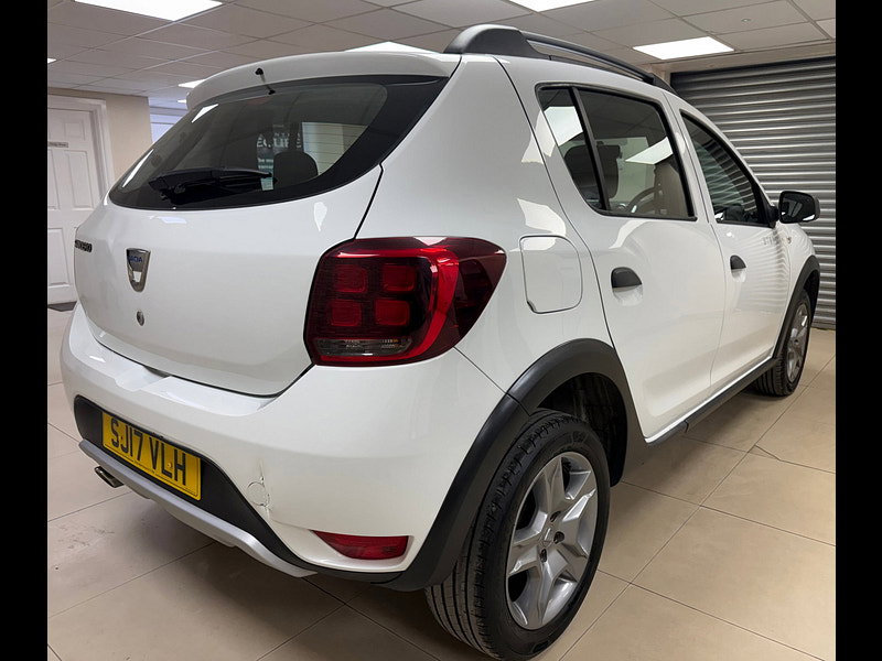 Dacia Sandero Stepway 1.5 dCi Ambiance Hatchback 5dr Diesel Manual Euro 6 (s/s) (90 ps)