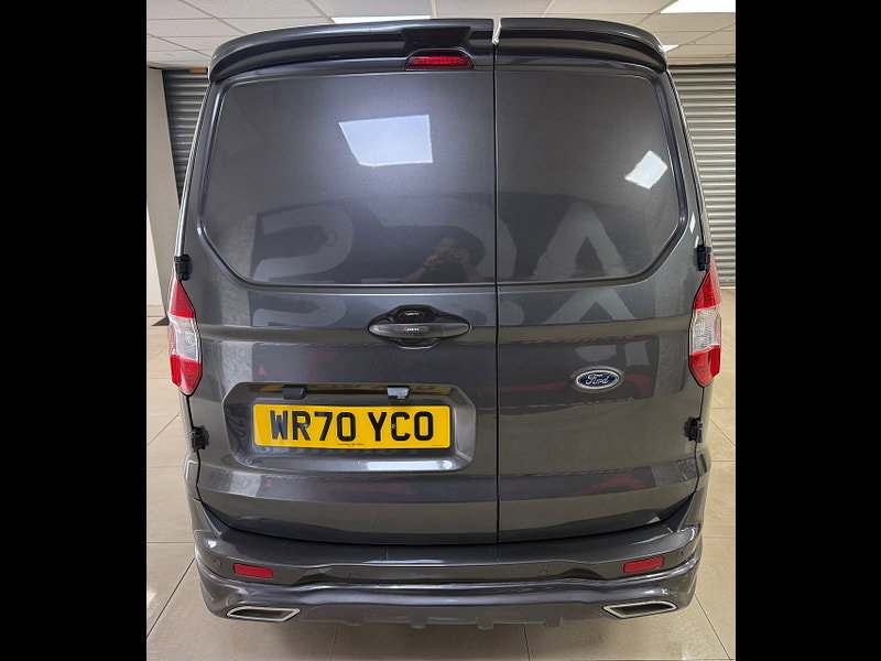 Ford Transit Courier 1.0 EcoBoost Limited Panel Van 5dr Petrol Manual L1 Euro 6 (100 ps)