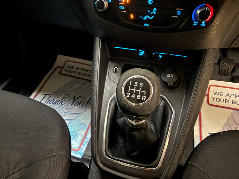 Ford Transit Courier 1.0 EcoBoost Limited Panel Van 5dr Petrol Manual L1 Euro 6 (100 ps)