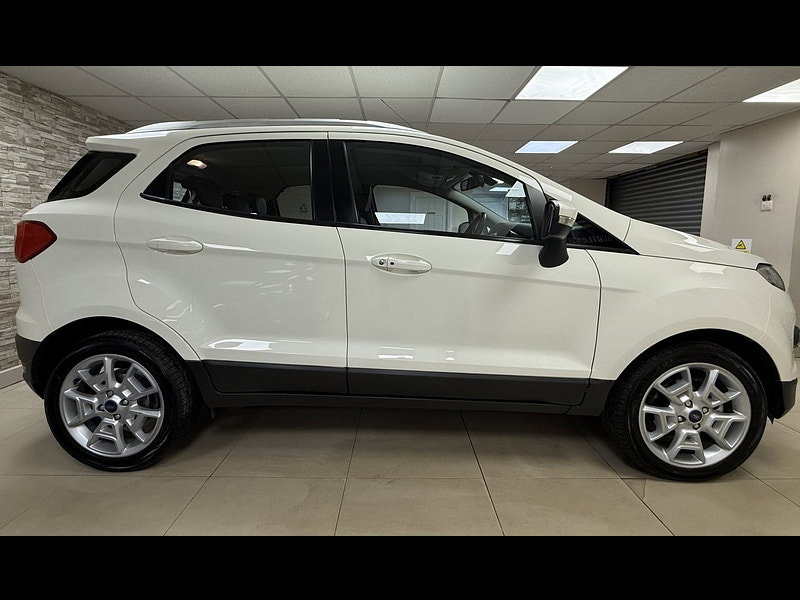 Ford EcoSport 1.5 TDCi Titanium SUV 5dr Diesel Manual 2WD Euro 6 (95 ps)