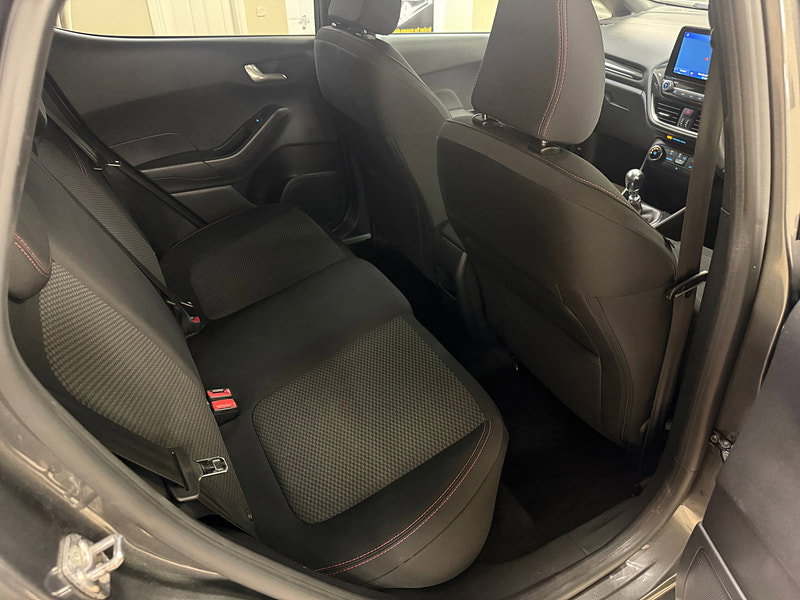 Ford Fiesta 1.0T EcoBoost ST-Line Edition Hatchback 5dr Petrol Manual Euro 6 (s/s) (95 ps)