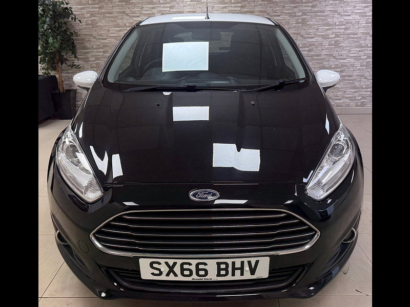 Ford Fiesta 1.0T EcoBoost Zetec Black Edition Hatchback 5dr Petrol Manual Euro 6 (s/s) (100 ps)