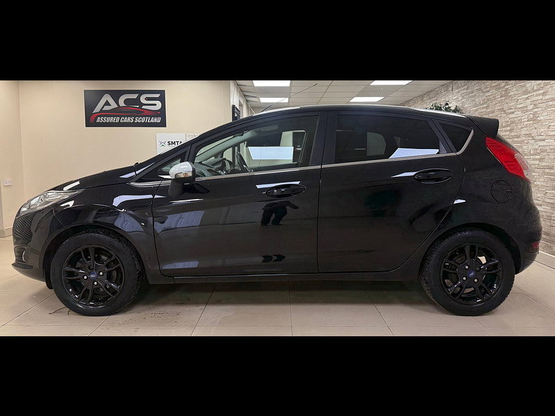 Ford Fiesta 1.0T EcoBoost Zetec Black Edition Hatchback 5dr Petrol Manual Euro 6 (s/s) (100 ps)