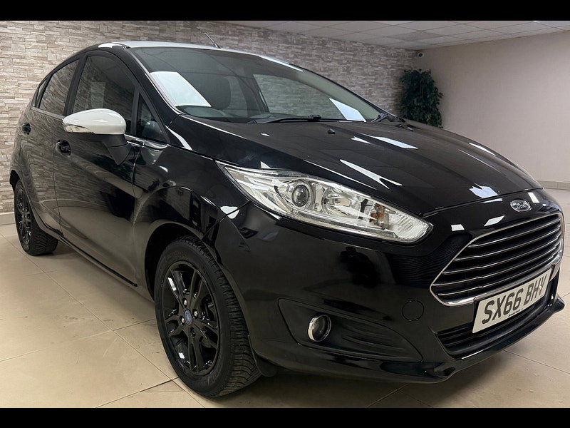 Ford Fiesta 1.0T EcoBoost Zetec Black Edition Hatchback 5dr Petrol Manual Euro 6 (s/s) (100 ps)