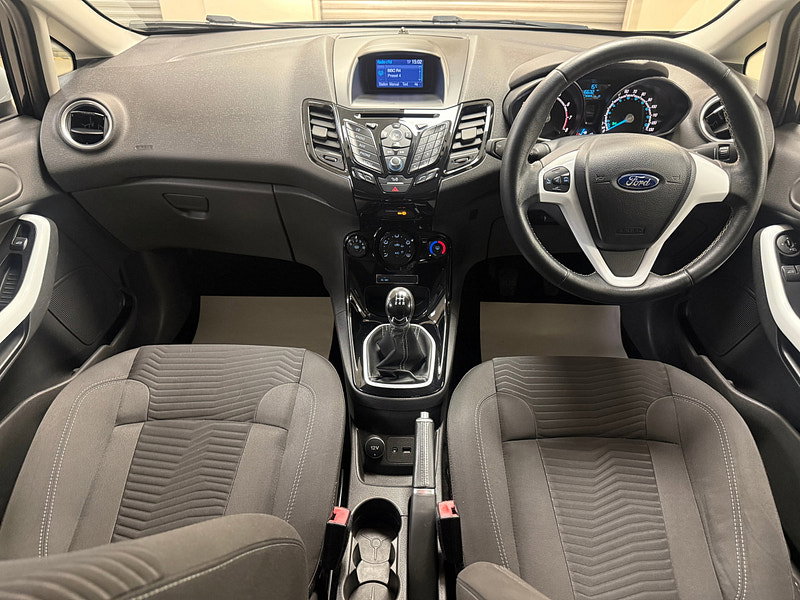 Ford Fiesta 1.0T EcoBoost Zetec Black Edition Hatchback 5dr Petrol Manual Euro 6 (s/s) (100 ps)